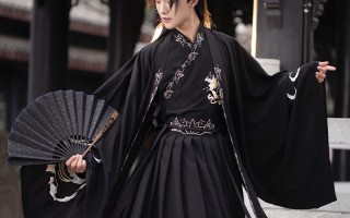 男性出行穿搭汉服，男性出行穿搭汉服图片